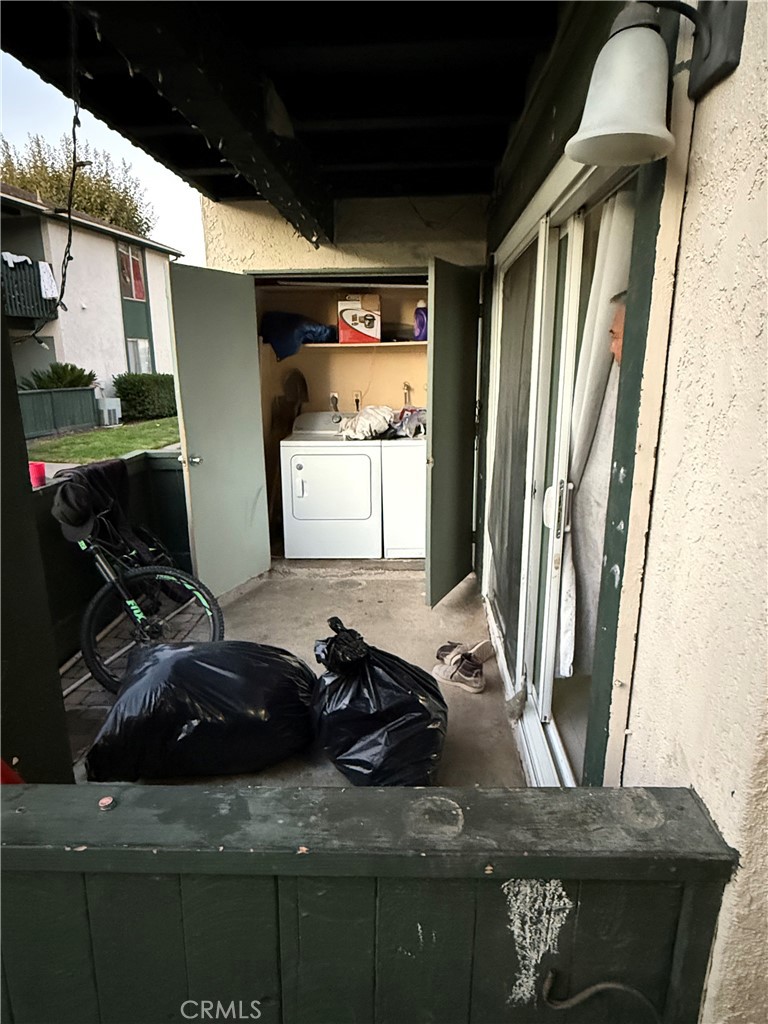 23276 Orange Avenue 5