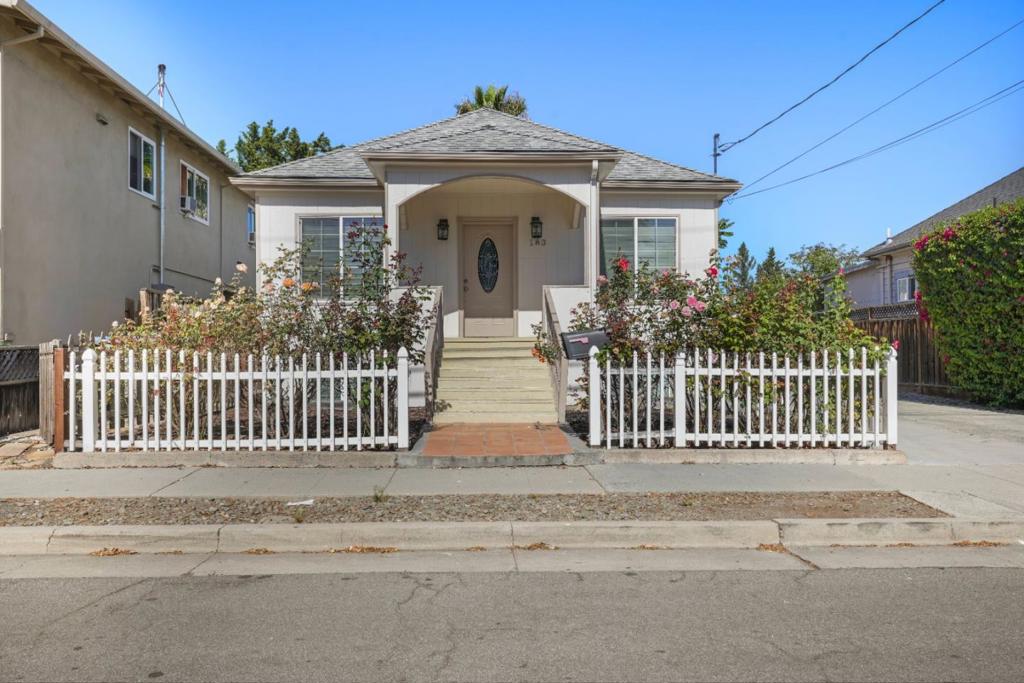 183 Rainier Street