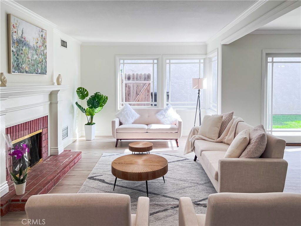 Crestwood (CRES) - Residential