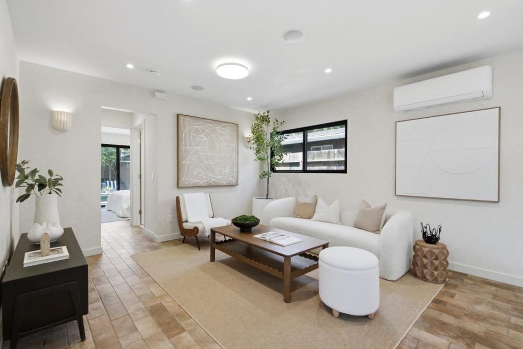 358 Fernando Avenue