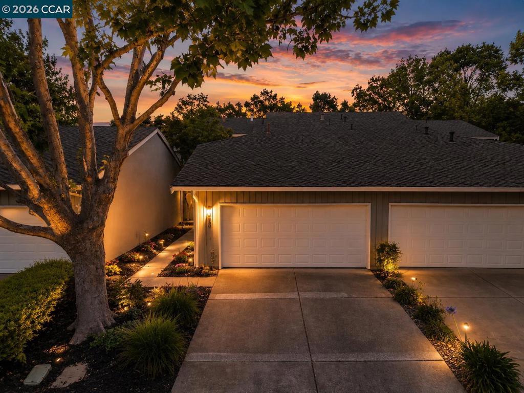 2130 Shoshone Cir CIR