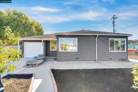 Photo of 2498 Fordham St ST, San Pablo, CA 94806 (MLS # 41143036)