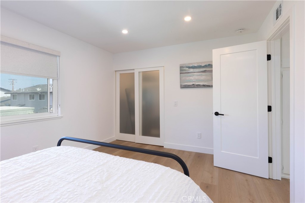 Huntington Townhomes (HTHM) - Residential