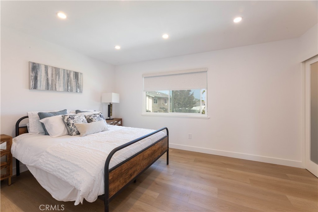 Huntington Townhomes (HTHM) - Residential