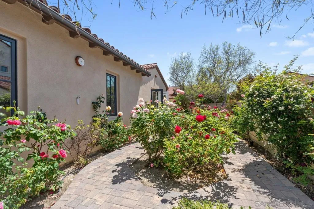 San Diego, California 92127, United States, 3 Bedrooms Bedrooms, ,4 BathroomsBathrooms,Residential,Active,174803