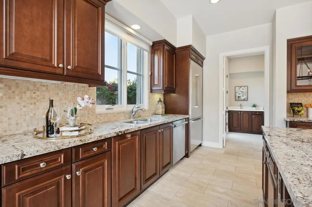 San Diego, California 92127, United States, 3 Bedrooms Bedrooms, ,4 BathroomsBathrooms,Residential,Active,174803