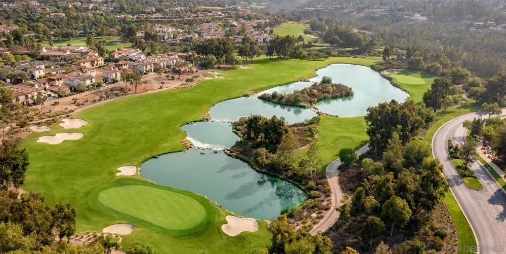 San Diego, California 92127, United States, 3 Bedrooms Bedrooms, ,4 BathroomsBathrooms,Residential,Active,174803