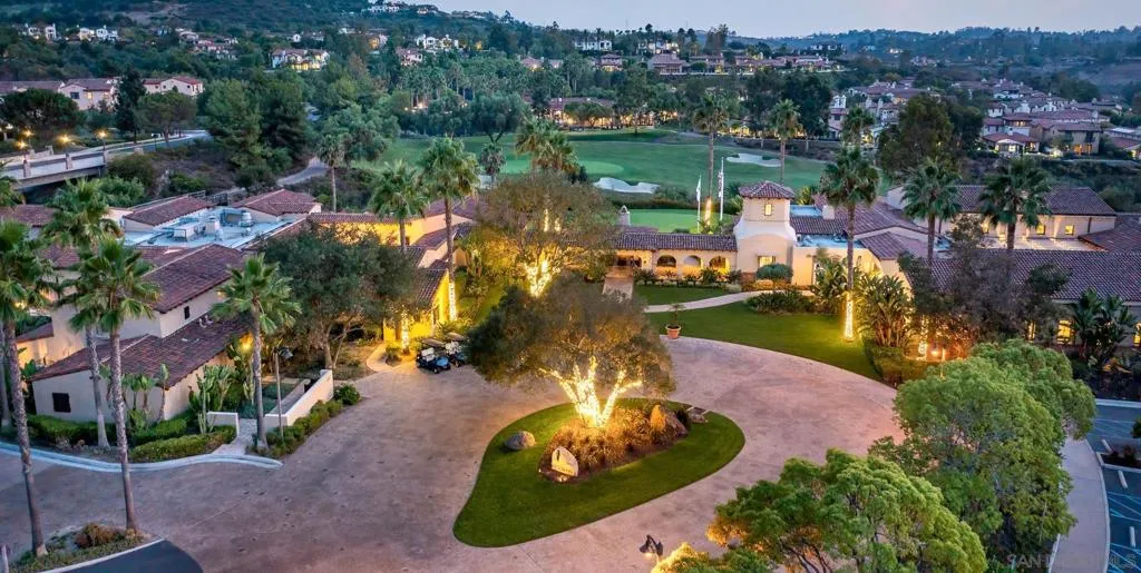 San Diego, California 92127, United States, 3 Bedrooms Bedrooms, ,4 BathroomsBathrooms,Residential,Active,174803