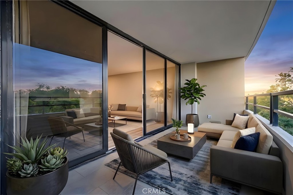 4337 Marina City Dr 141