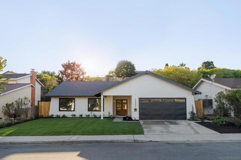 Photo of 13452 Portofino DR, Del Mar, CA 92014 (MLS # 260024376SD)