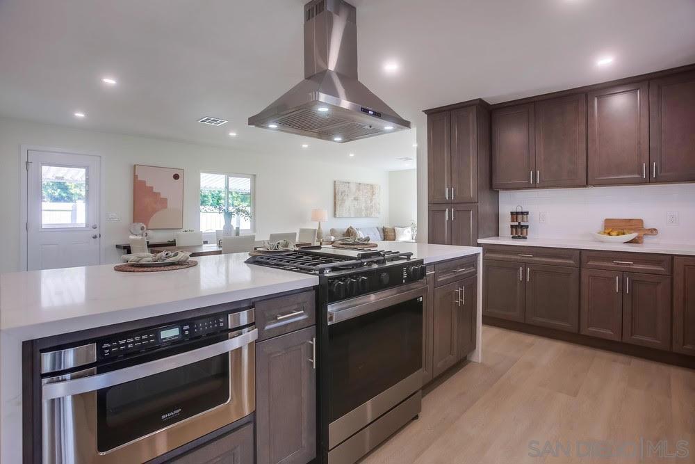 7224 San Benito