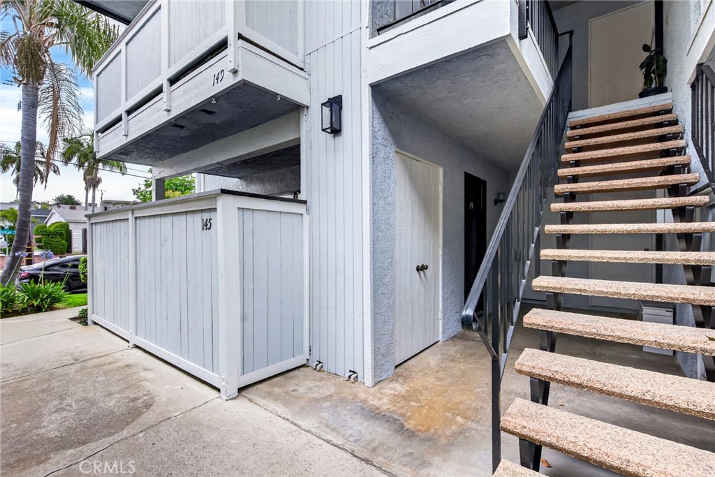 145 S Poplar 20
