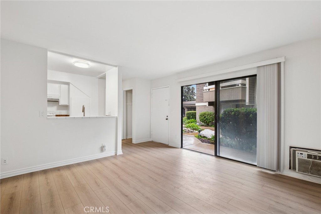 Irvine Springs (IS) - Residential Lease