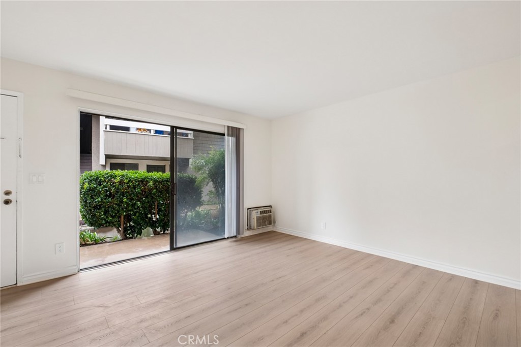 Irvine Springs (IS) - Residential Lease