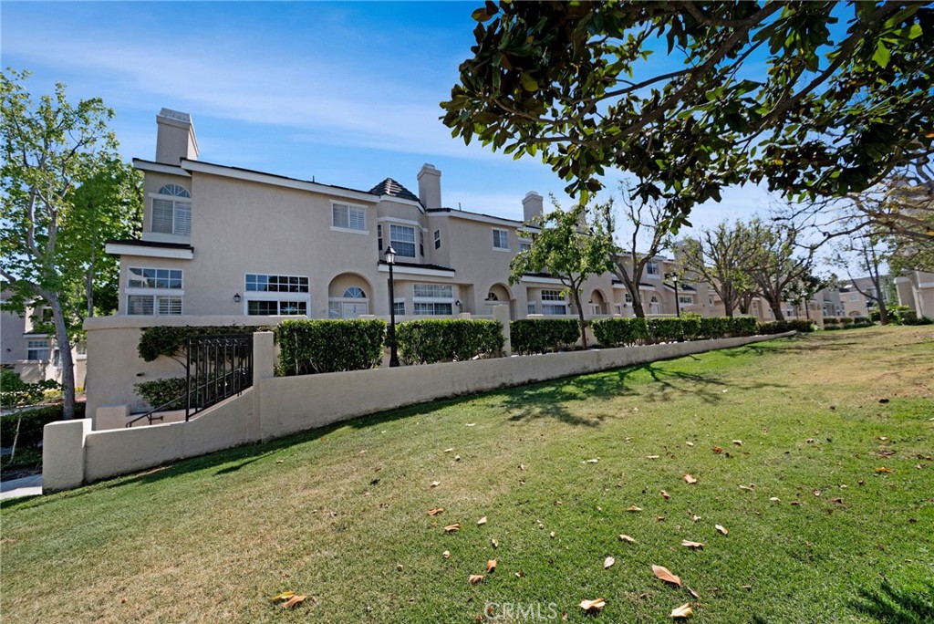 2300 Maple Avenue 136