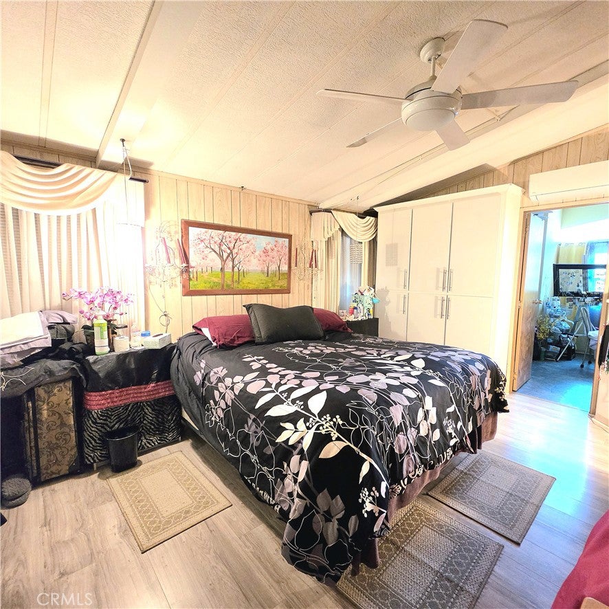 5830 Robin Hill 4
