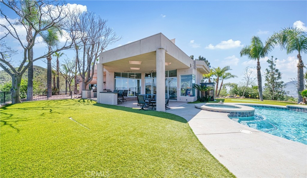 9450 Manor Mountain Court