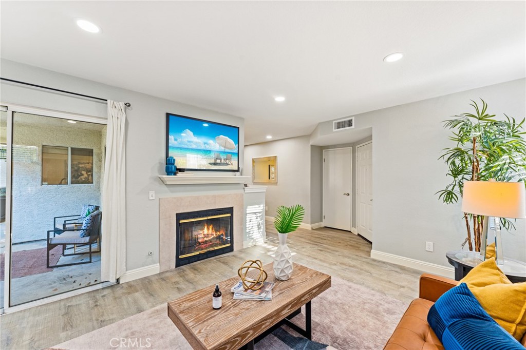 54 Corniche Drive B