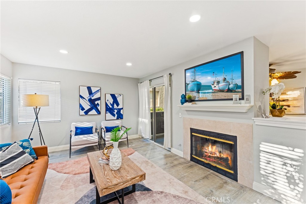 54 Corniche Drive B