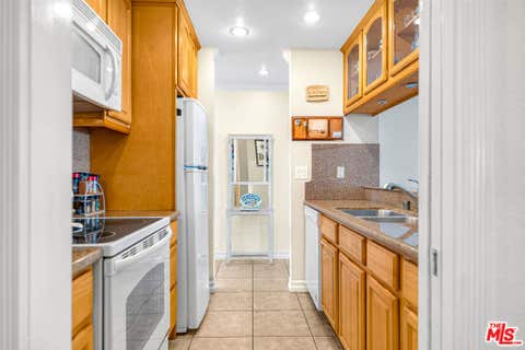 Tiny photo for 200 E Surfside Drive, Port Hueneme, CA 93041 (MLS # 26869213)