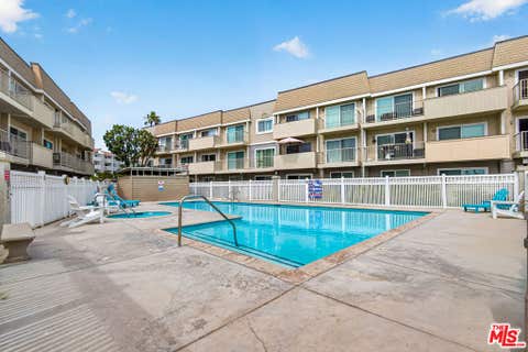 Tiny photo for 200 E Surfside Drive, Port Hueneme, CA 93041 (MLS # 26869213)
