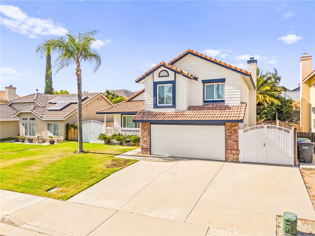 22392 Lakewood Drive