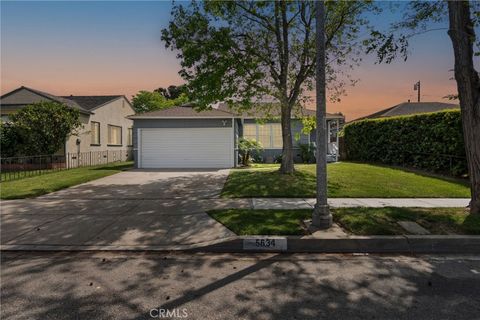 Photo of 5634 Downey Avenue, Lakewood, CA 90712 (MLS # PW26086888)