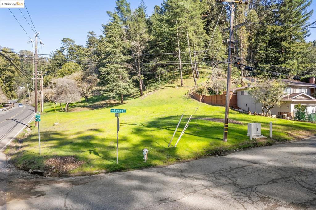 Attention Developers! Unleash your vision on this expansive 25,000+ SF lot w/ gentle slope, situated in great desirable Montclair location. Surrounded by million dollar+ homes, this prime location offers excellent potential. Zoned RH-3. Utilities are adjacent in street. Buyers are encouraged to contact the utilities and Oakland Planning / Building Dept regarding current status and upcoming zoning law amendments to open up exciting possibilities allowing for greater creativity and density in addressing the urgent housing needs of this high-demand area. Current standards allow for up 2 units, but also, check state laws SB-9 and SB-684 for other possibilities. This rare opportunity is not just an investment; it’s a chance to make a lasting impact on the community by contributing to its housing solutions. Don't let this incredible opportunity slip away.
