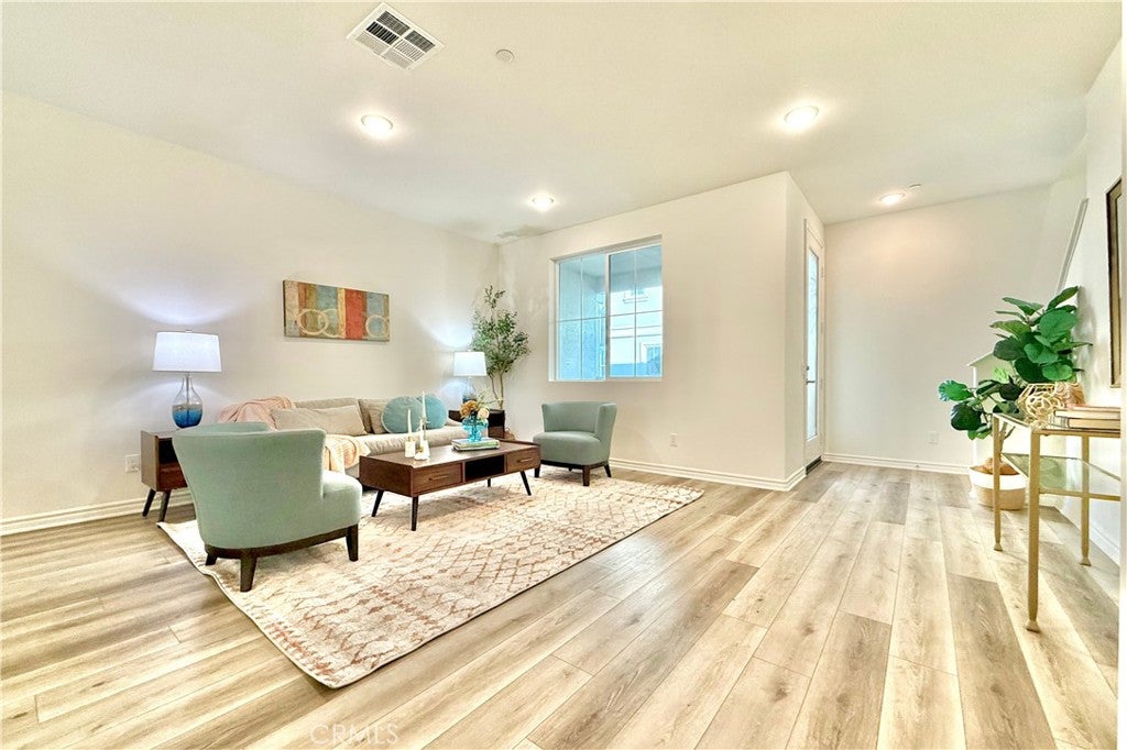17914 Goodyear, Carson CA 90746