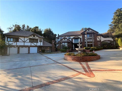 Photo of 5190 Via Del Valle ST, La Verne, CA 91750 (MLS # WS26155207)