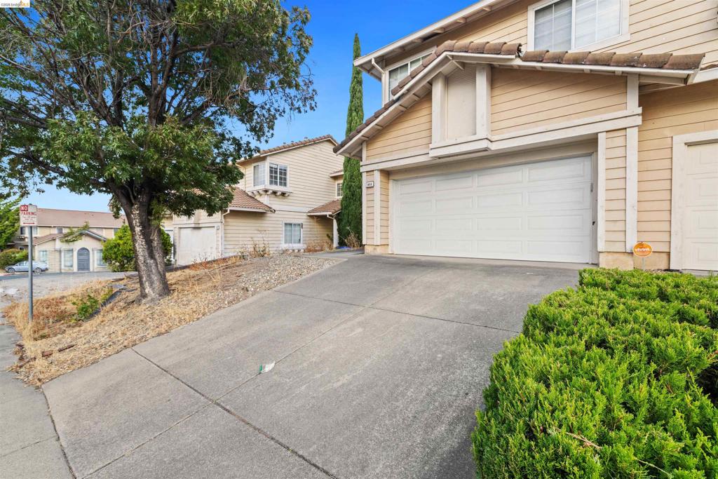 1653 Birdhaven Way
