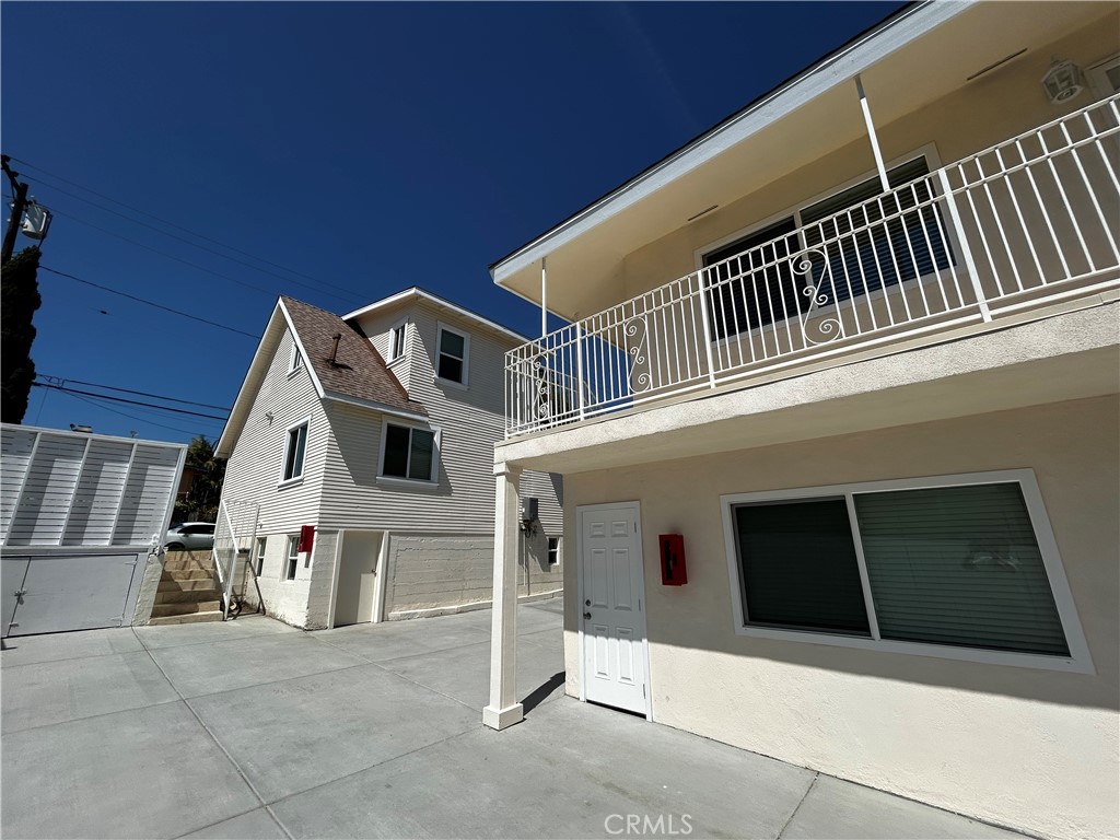 2720 E Wall Street