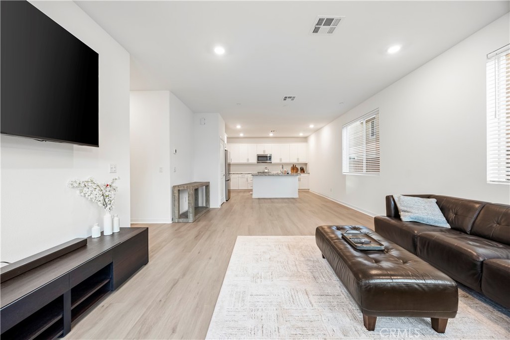 3656 Basanite Avenue