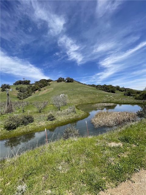Tiny photo for 3265 Cypress Mountain Rd Rd, Templeton, CA 93465 (MLS # SR25196220)