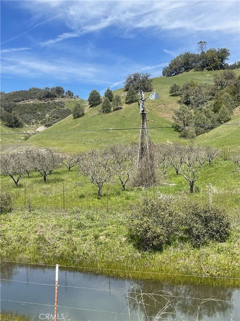 Tiny photo for 3265 Cypress Mountain Rd Rd, Templeton, CA 93465 (MLS # SR25196220)