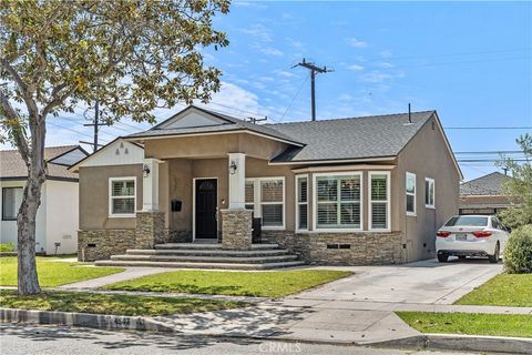 4507 Nipomo Lakewood CA 90713
