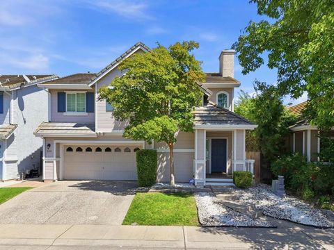 Photo of 5815 Anchor Bay Way, Elk Grove, CA 95758 (MLS # ML82045484)
