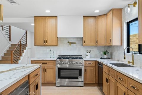 Photo of 10321 Kamuela Dr, Huntington Beach, CA 92646 (MLS # OC26081643)