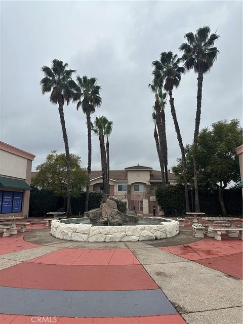17888 Alburtis Avenue A204 Artesia CA 90701