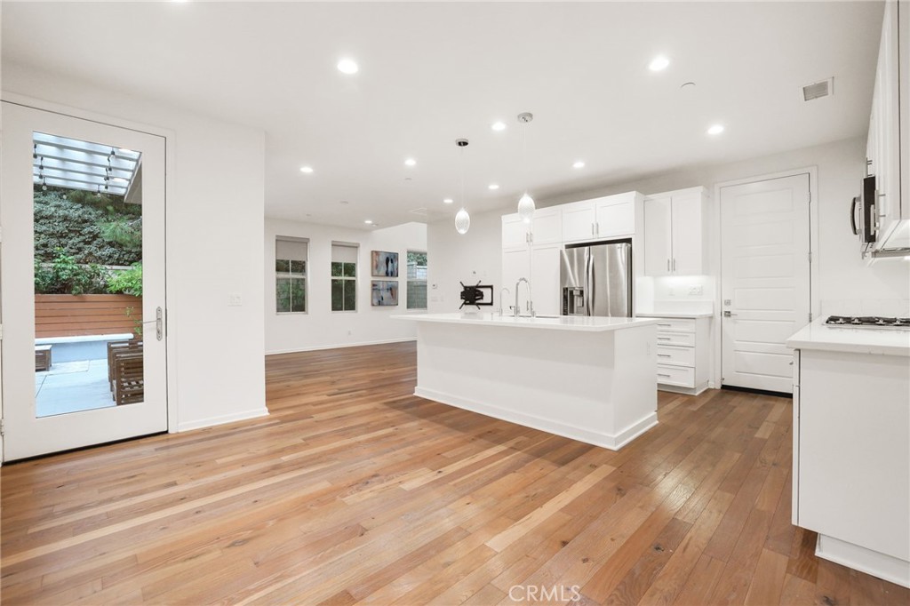 THE LANDING - Residential Lease