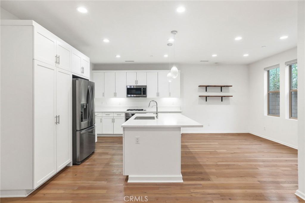 THE LANDING - Residential Lease