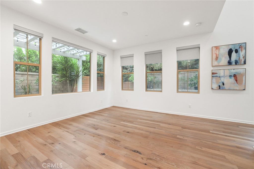 THE LANDING - Residential Lease
