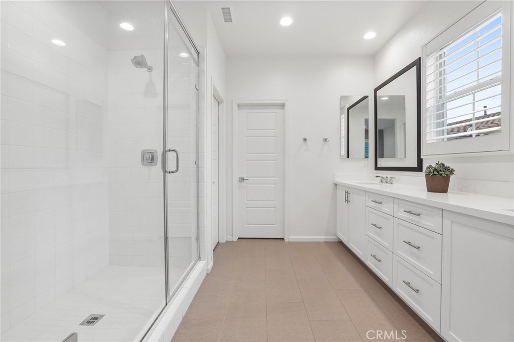 THE LANDING - Residential Lease