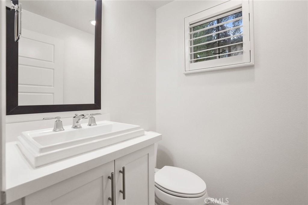 THE LANDING - Residential Lease
