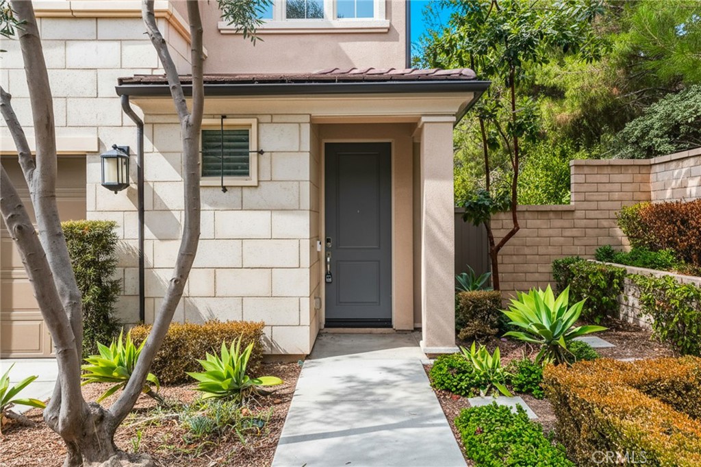 THE LANDING - Residential Lease
