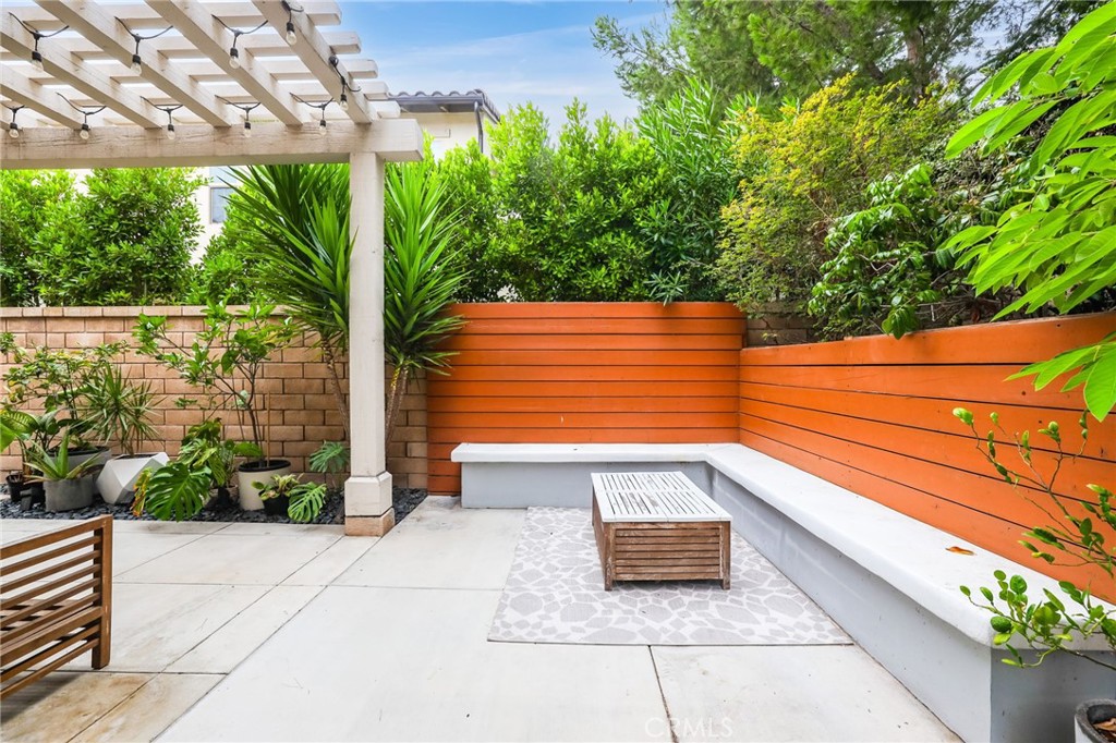 THE LANDING - Residential Lease