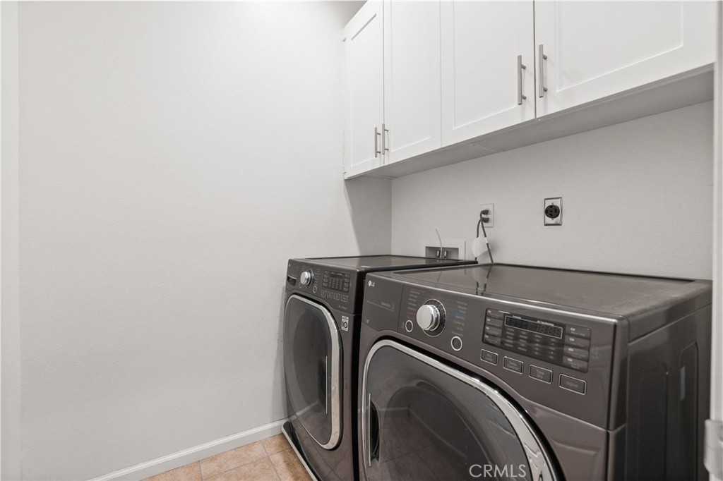 THE LANDING - Residential Lease