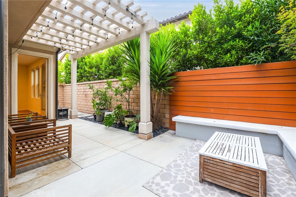 THE LANDING - Residential Lease