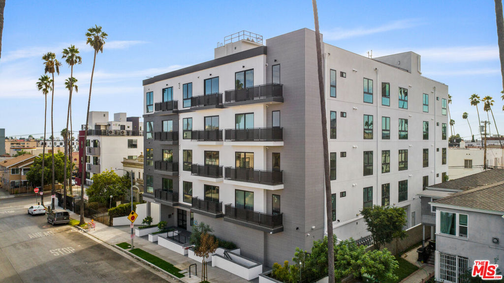 Discover the urban oasis of 927 Fedora, nestled in the vibrant heart of Koreatown. This modern sanctuary offers skyline views, sophisticated architecture, and custom-designed interiors, seamlessly blending classic and edgy styles. At 927 Fedora, we've created a space where you can unwind and savor the pleasures of life.Our apartments are a perfect balance of contemporary aesthetics and comfort, providing a haven in the midst of the bustling city. Located in Los Angeles, California, within the 90006 zip code, 927 Fedora stands as a testament to modern living.Built in 2021, this apartment community spans 5 stories and comprises 32 units, offering a boutique living experience in the midst of the city's vibrant energy. Please note that the accuracy of square footage, lot size, or other property information is not guaranteed by the Broker/Agent.Immerse yourself in the dynamic culture of Koreatown, and let 927 Fedora be your urban retreat. Whether you're captivated by skyline views, sleek architecture, or personalized interiors, our community invites you to experience the epitome of modern living in the heart of Los Angeles.Broker and agent do not guarantee the accuracy of the square footage, lot size, or any other information concerning the conditions or features of the property provided by the seller or obtained from public records or other sources. Buyer is advised to independently verify the accuracy of all information through personal inspection and with appropriate professionals.