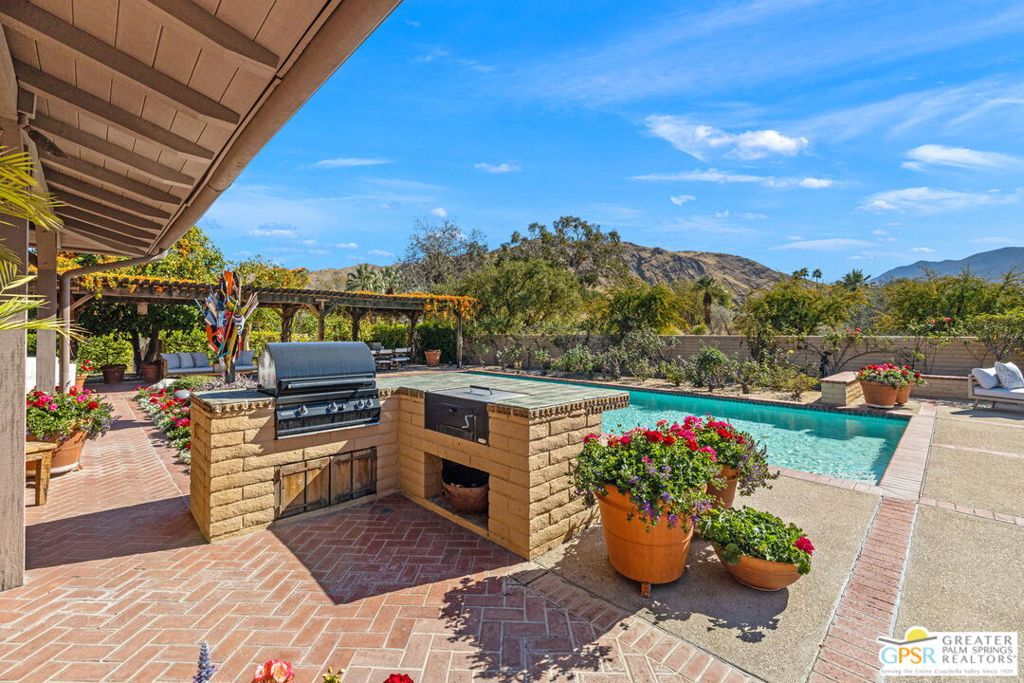 Smoke Tree Ranch - Residential